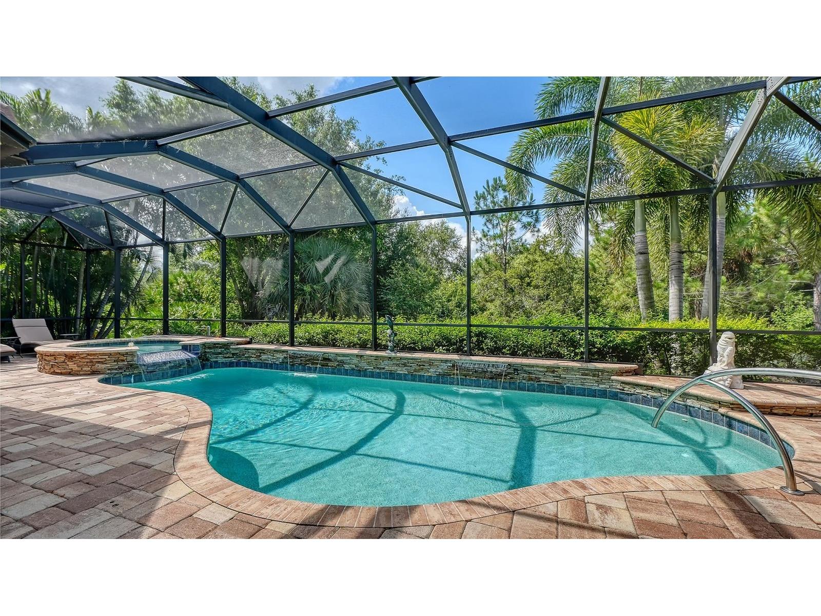 7640 Haddington Cove Lakewood Ranch FL 34202 A4698439 image2