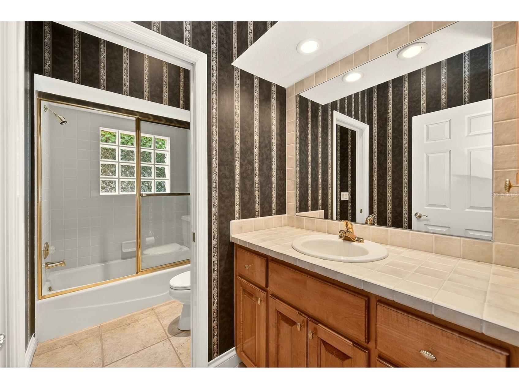 7640 Hunter Lane N Pinellas Park FL 33782 TB8493872 image44