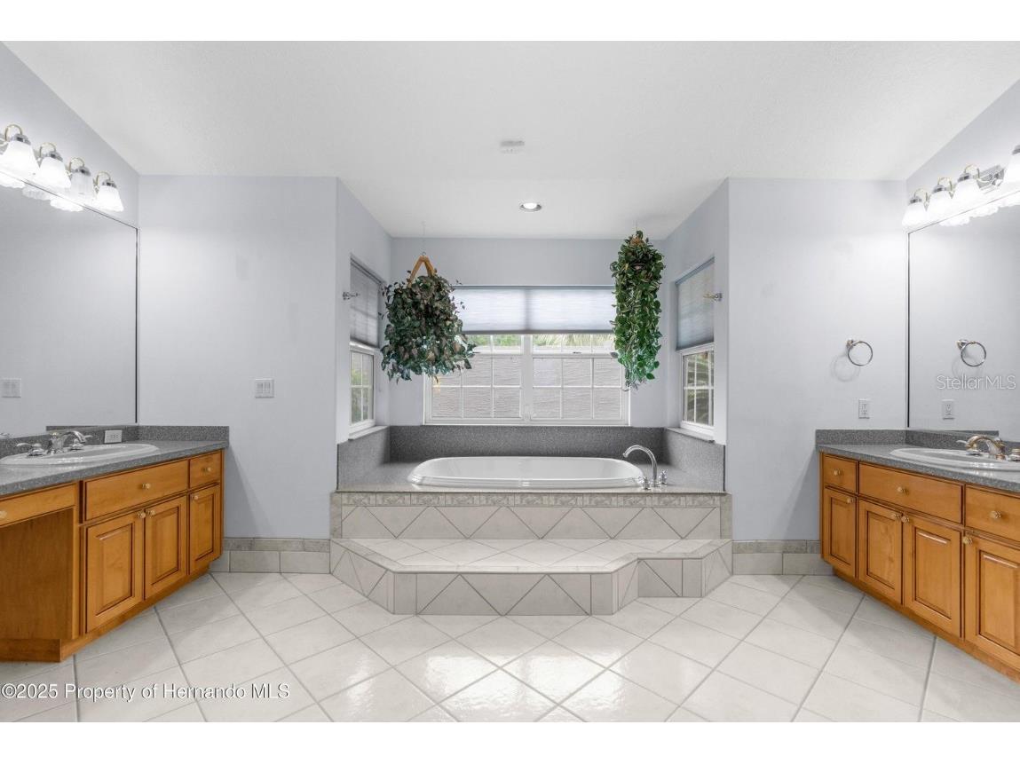 7640 W Golf Club Street Crystal River FL 34429 W7875389 image17