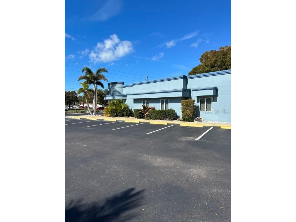 7641 66th Street N Pinellas Park FL 33781 TB8375209 image2