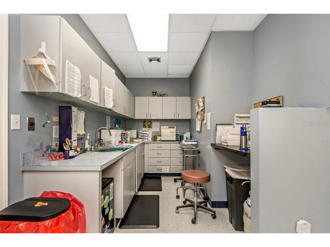 7641 66th Street N Pinellas Park FL 33781 TB8375209 image20