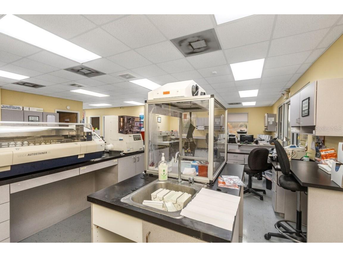 7641 66th Street N Pinellas Park FL 33781 TB8375209 image37