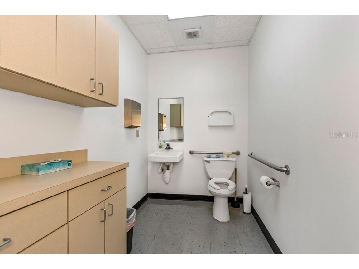 7641 66th Street N Pinellas Park FL 33781 TB8375209 image50