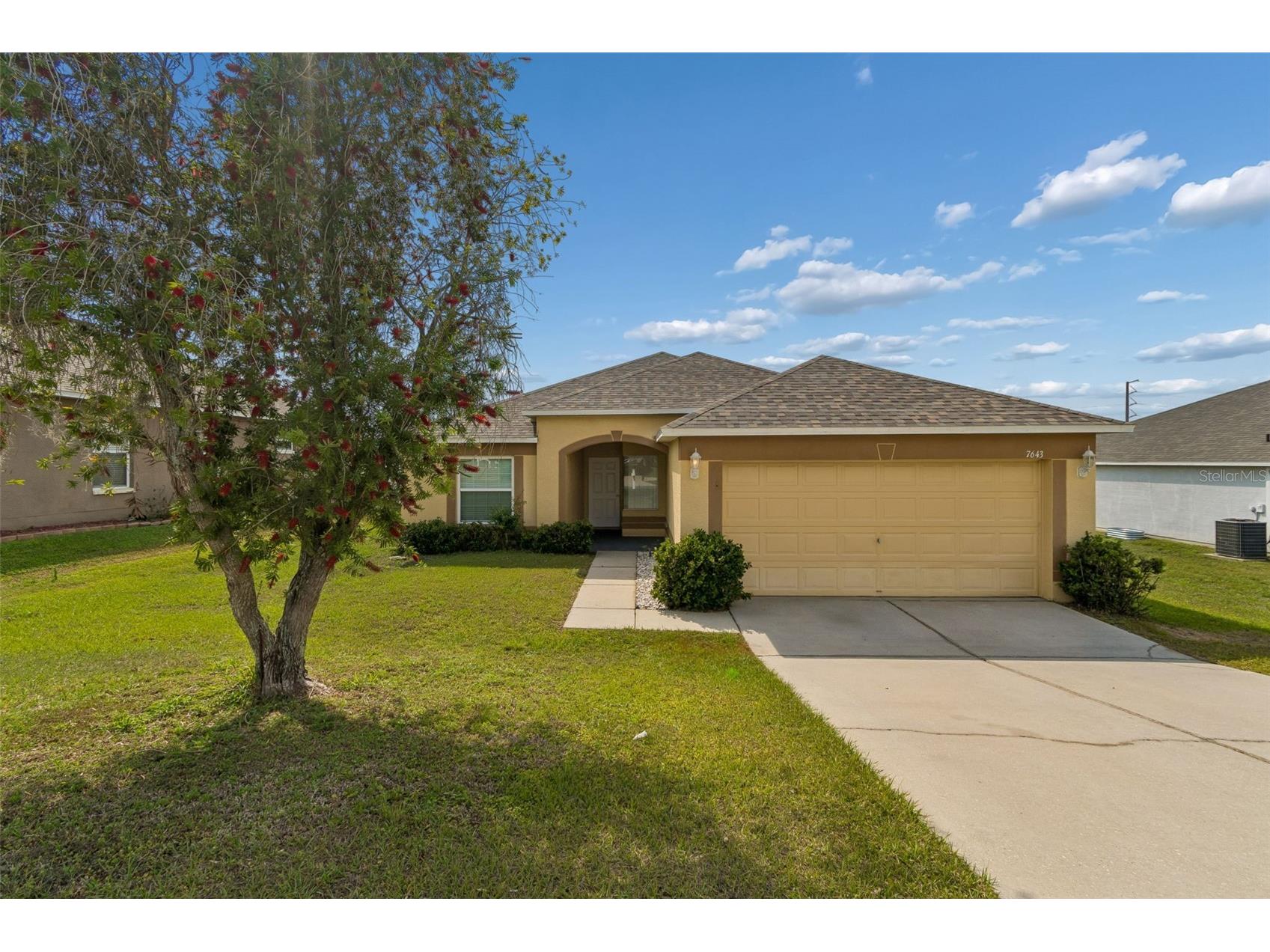 7643 Weehawken Drive Zephyrhills FL 33540 TB8490747 image1