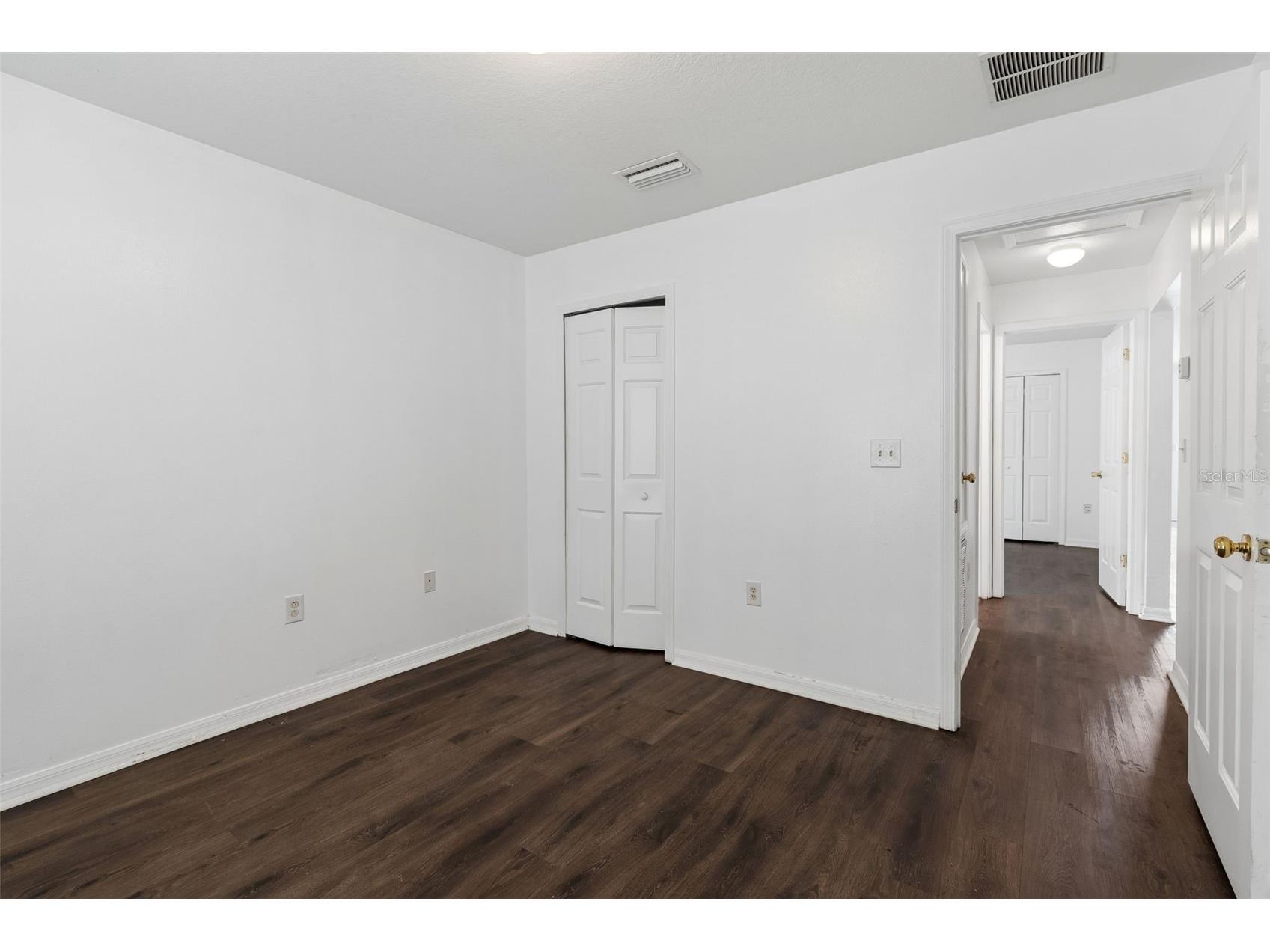 7643 Weehawken Drive Zephyrhills FL 33540 TB8490747 image12