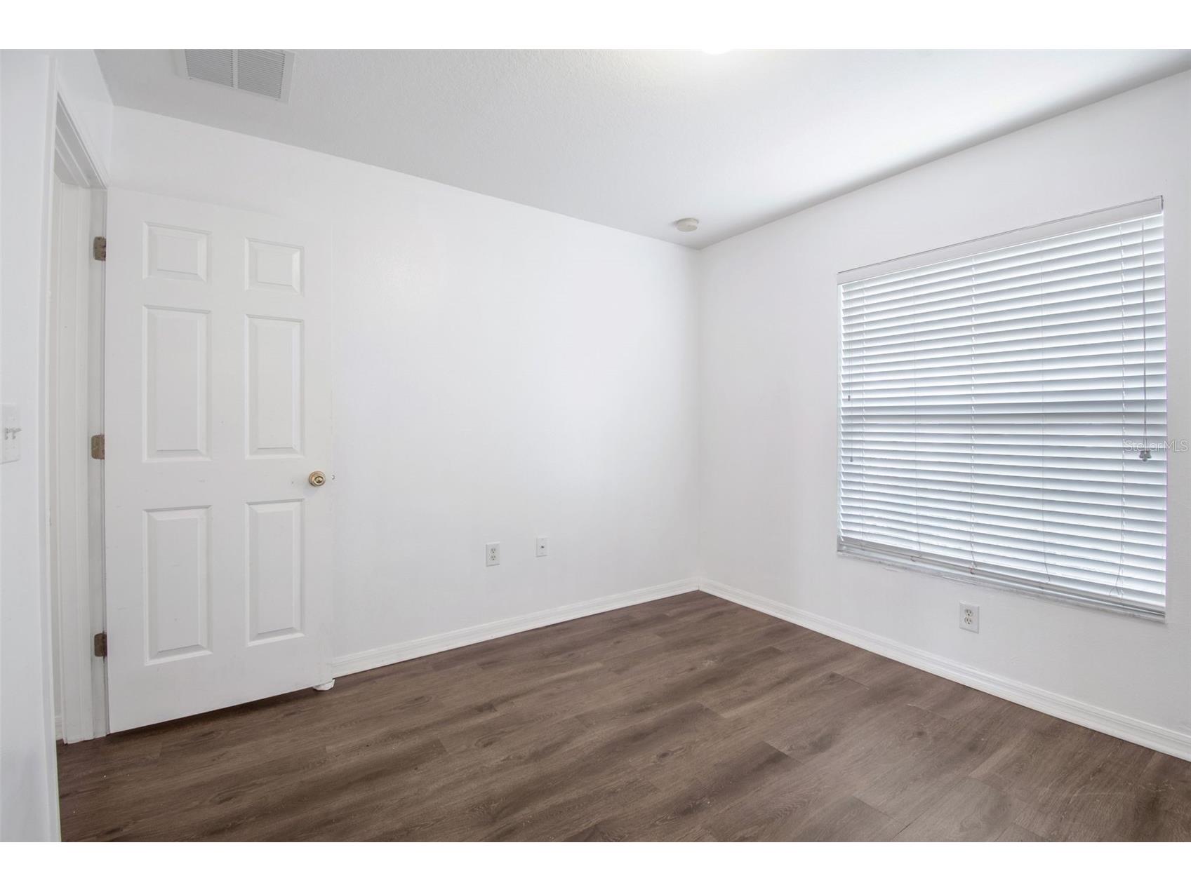 7643 Weehawken Drive Zephyrhills FL 33540 TB8490747 image14