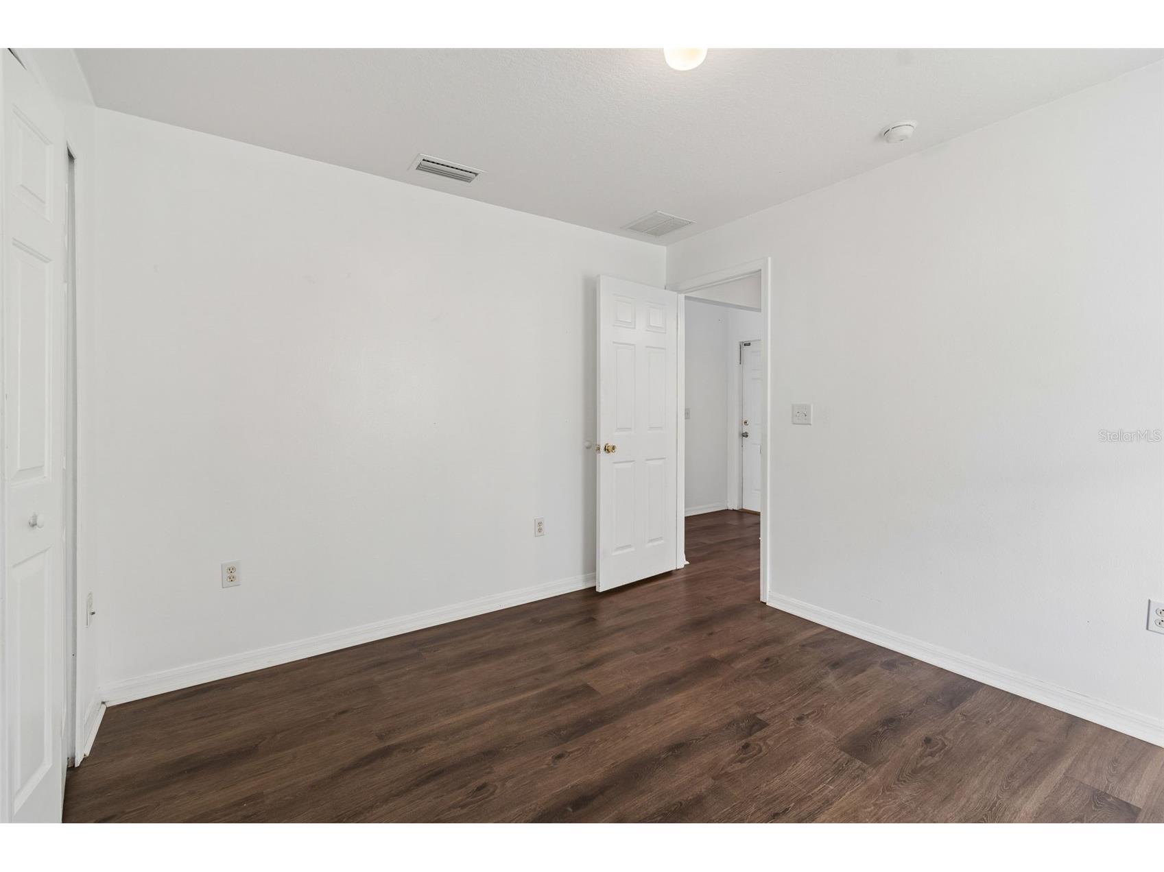 7643 Weehawken Drive Zephyrhills FL 33540 TB8490747 image18