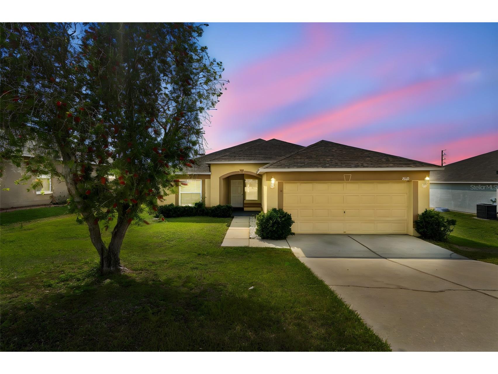7643 Weehawken Drive Zephyrhills FL 33540 TB8490747 image2