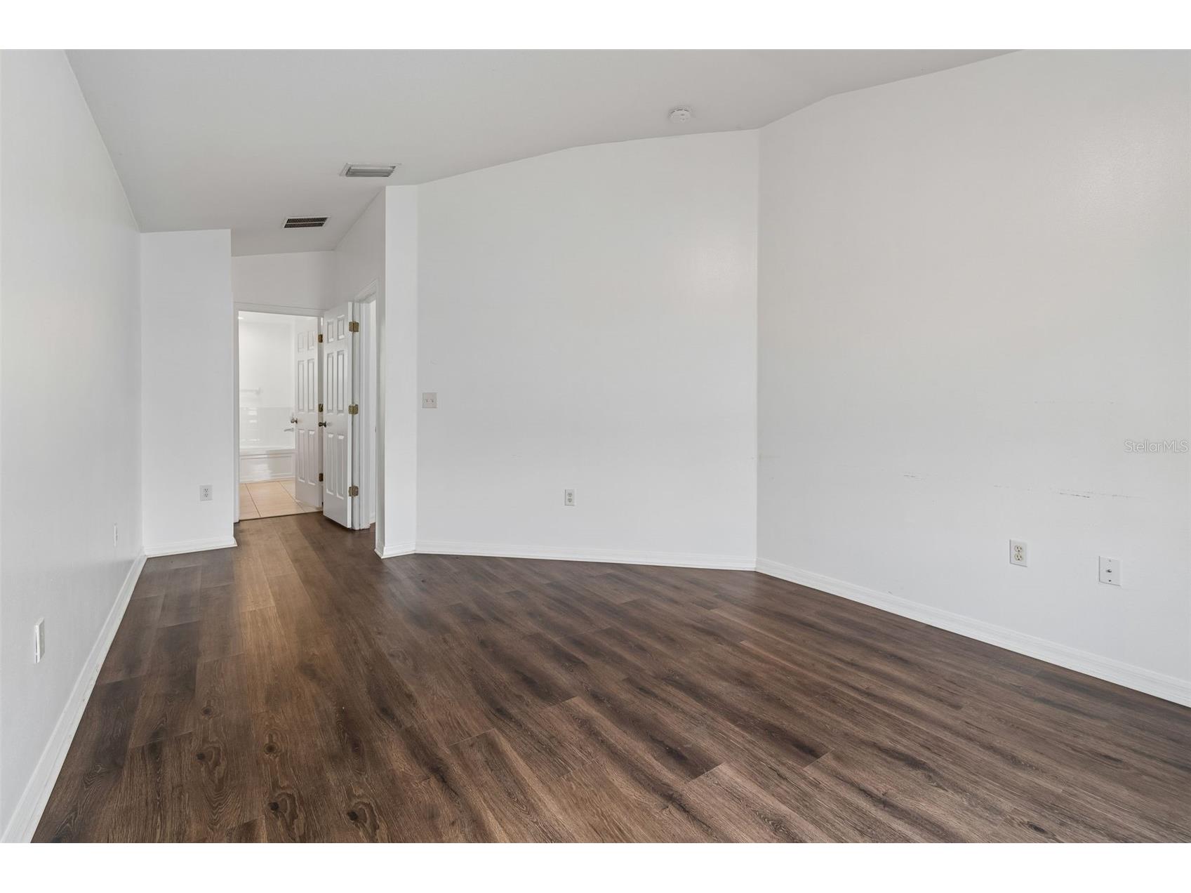 7643 Weehawken Drive Zephyrhills FL 33540 TB8490747 image37