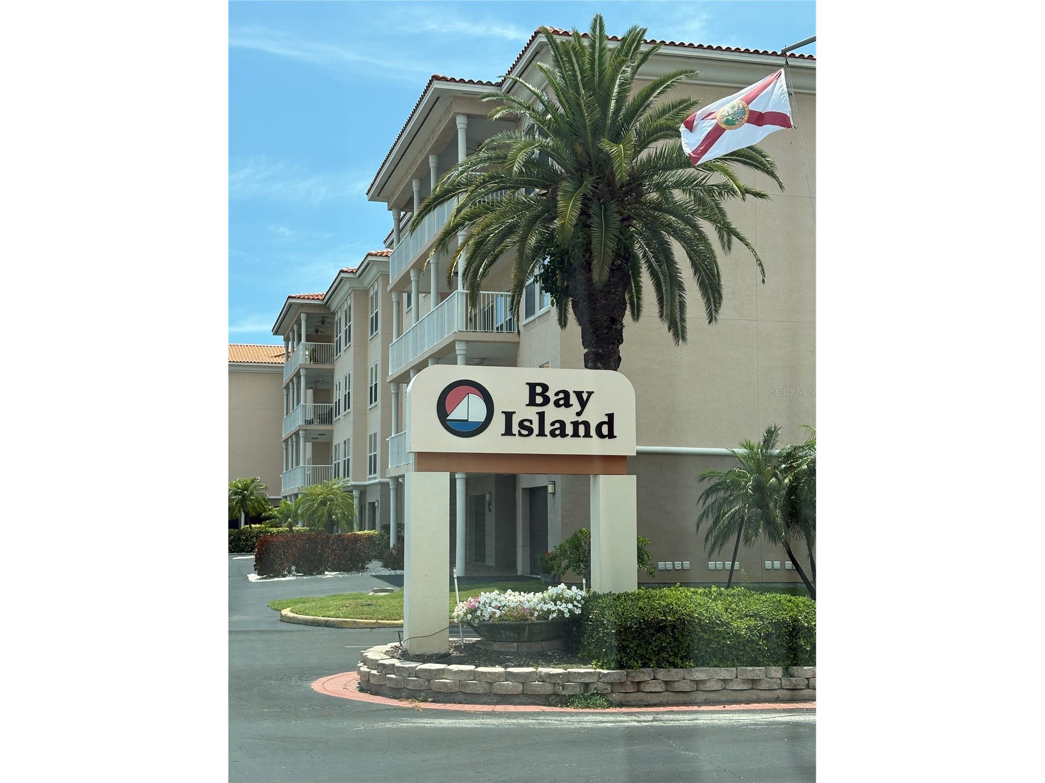 7645 Sun Island Drive S #101 South Pasadena FL 33707 - BOCA CIEGA BAY TB8510134 image2