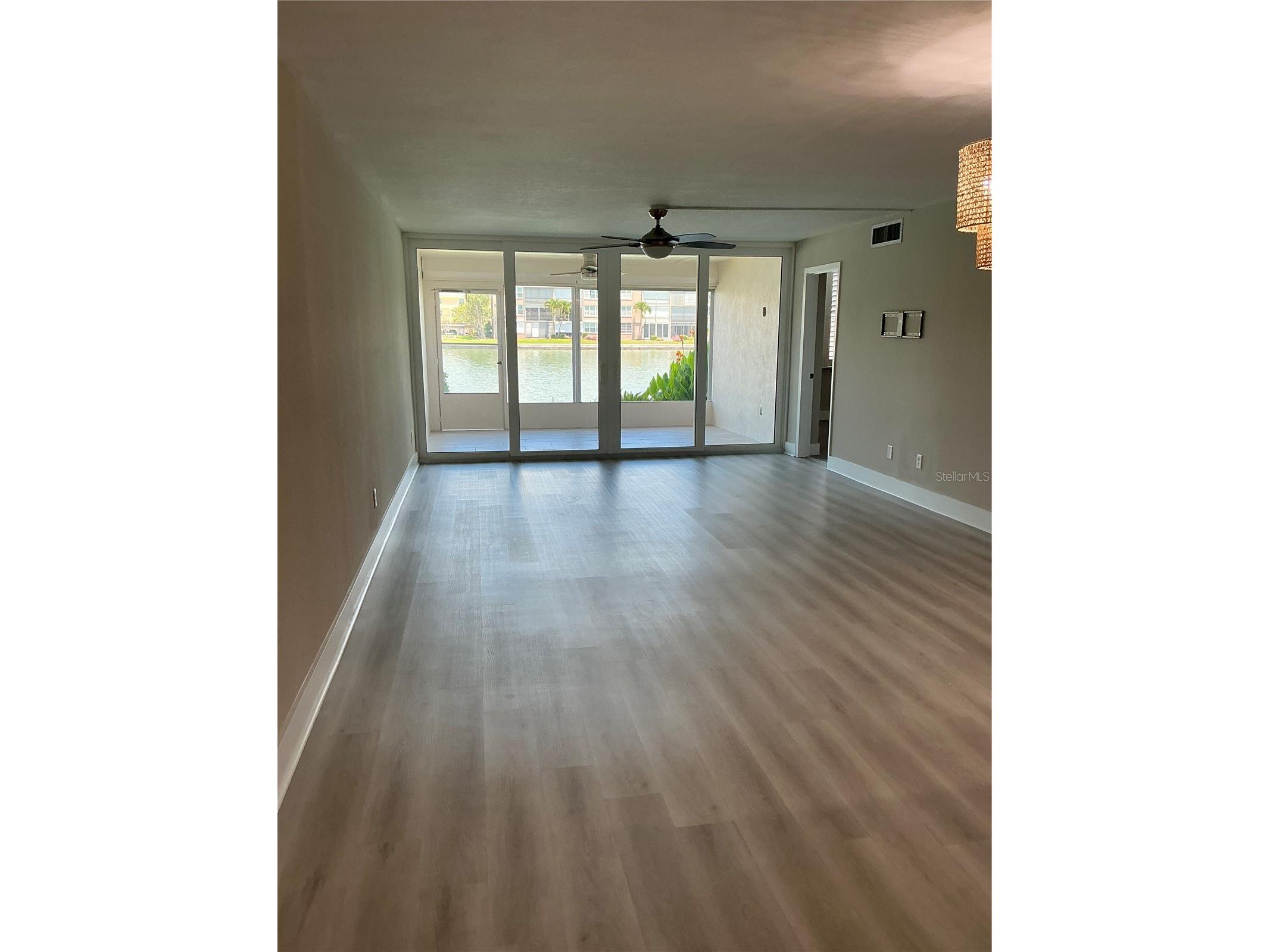 7645 Sun Island Drive S #101 South Pasadena FL 33707 - BOCA CIEGA BAY TB8510134 image5