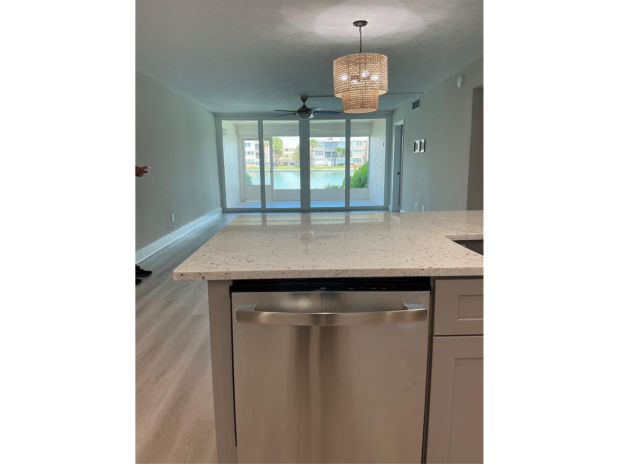 7645 Sun Island Drive S #101 South Pasadena FL 33707 - BOCA CIEGA BAY TB8510134 image8