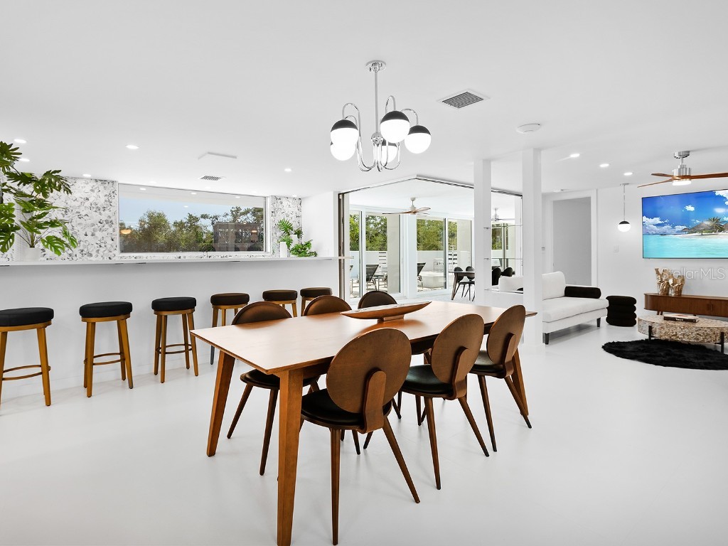 7647 Sanderling Road Sarasota FL 34242 - HERON LAGOON A4671186 image16