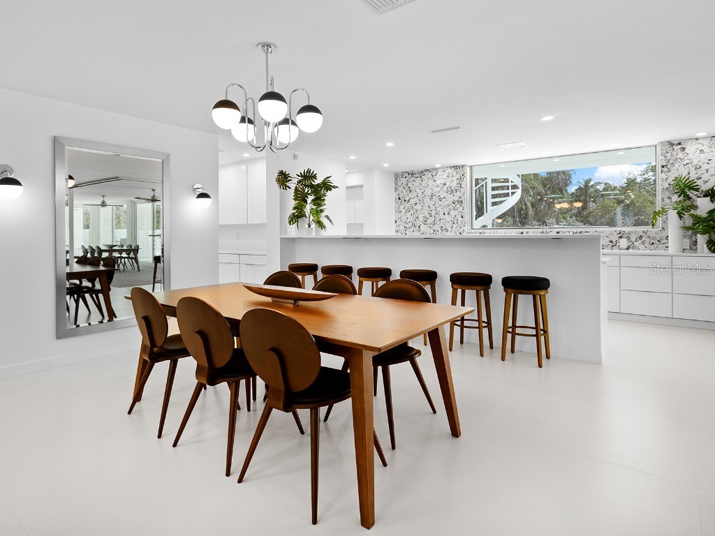 7647 Sanderling Road Sarasota FL 34242 - HERON LAGOON A4671186 image17