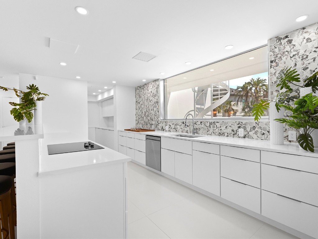 7647 Sanderling Road Sarasota FL 34242 - HERON LAGOON A4671186 image22