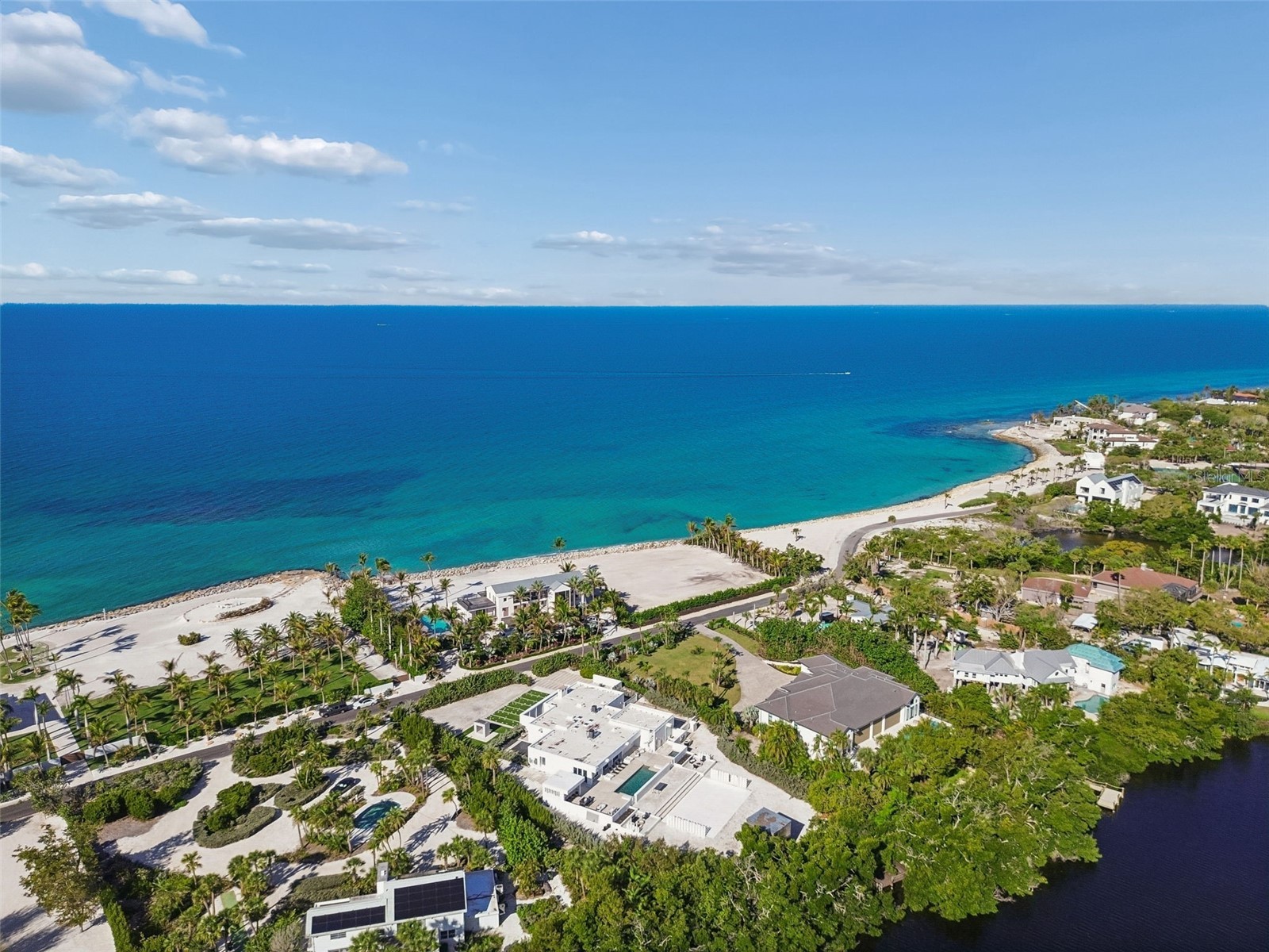 7647 Sanderling Road Sarasota FL 34242 - HERON LAGOON TB8486392 image1