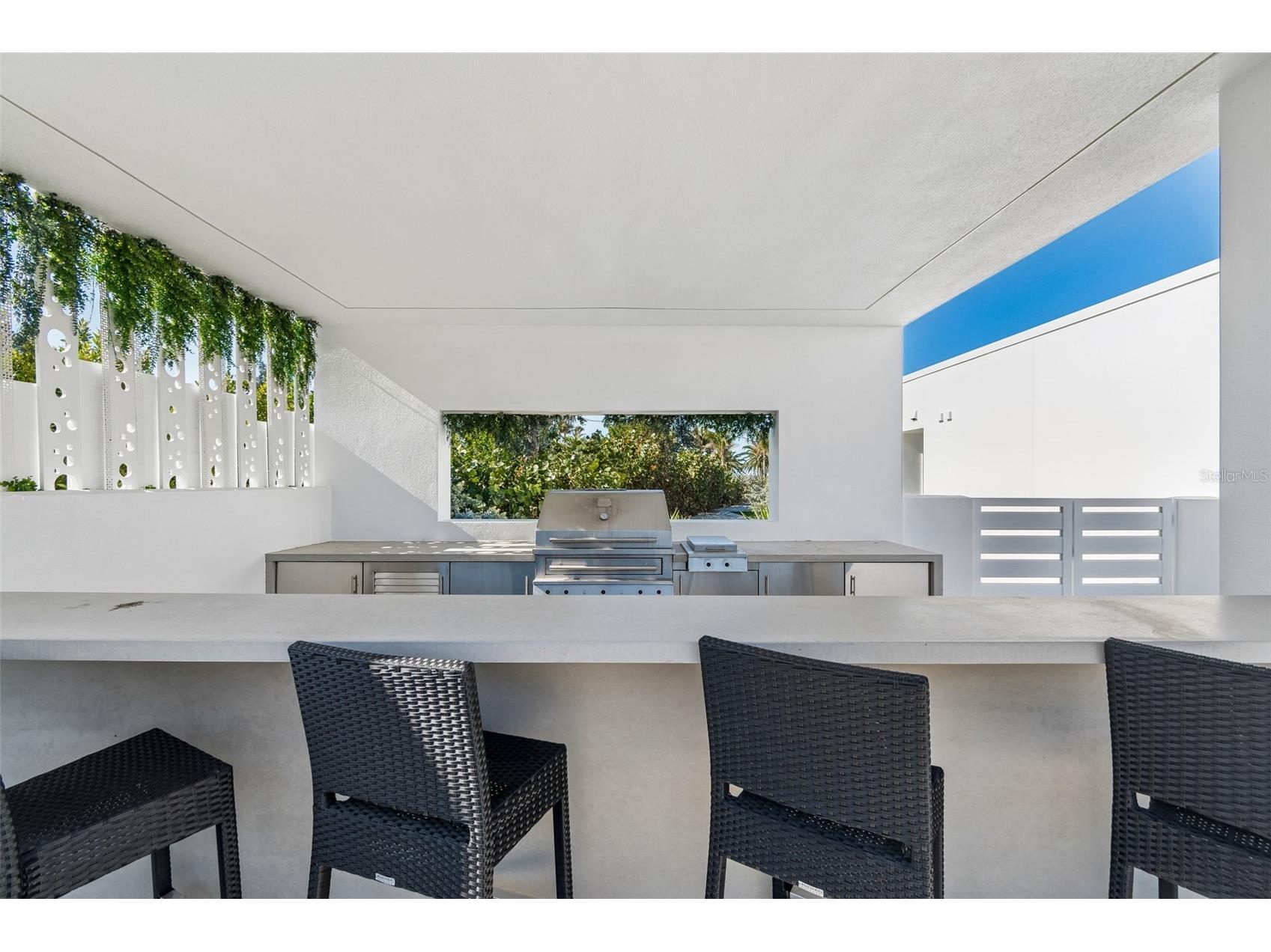 7647 Sanderling Road Sarasota FL 34242 - HERON LAGOON TB8486392 image11