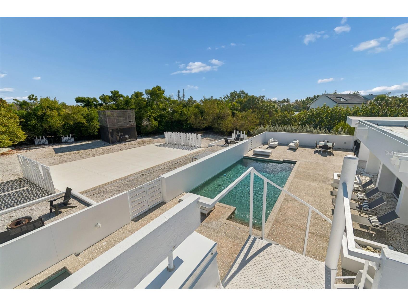 7647 Sanderling Road Sarasota FL 34242 - HERON LAGOON TB8486392 image14