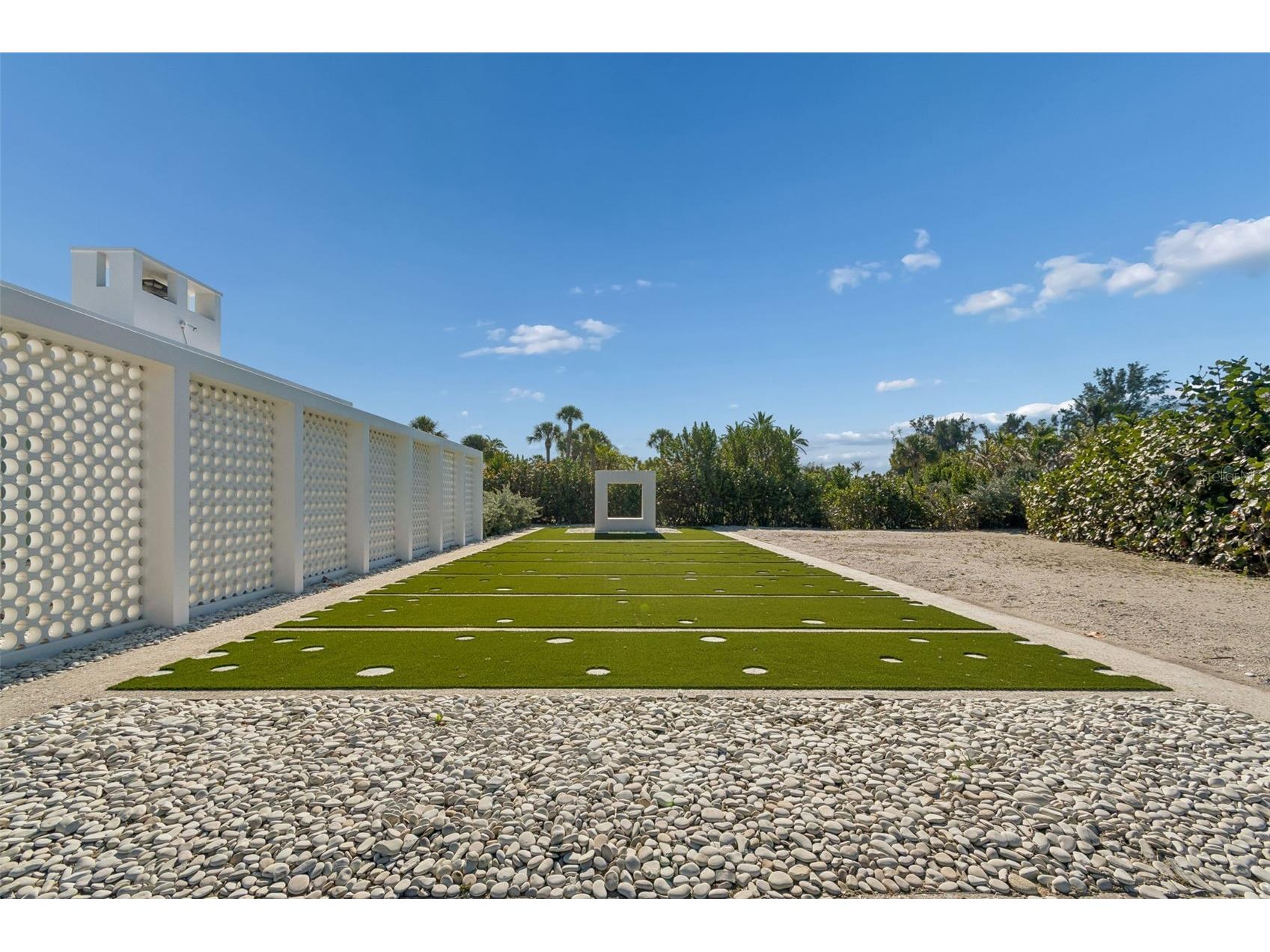 7647 Sanderling Road Sarasota FL 34242 - HERON LAGOON TB8486392 image4