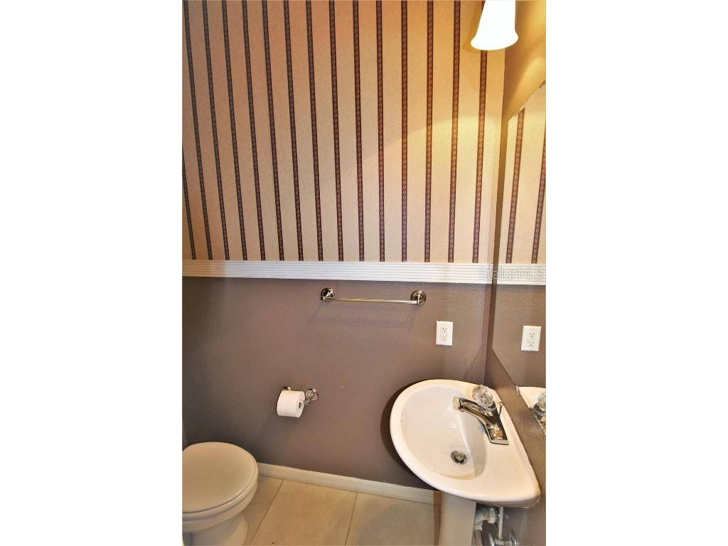 7648 Plantation Circle Bradenton FL 34201 A4667802 image6