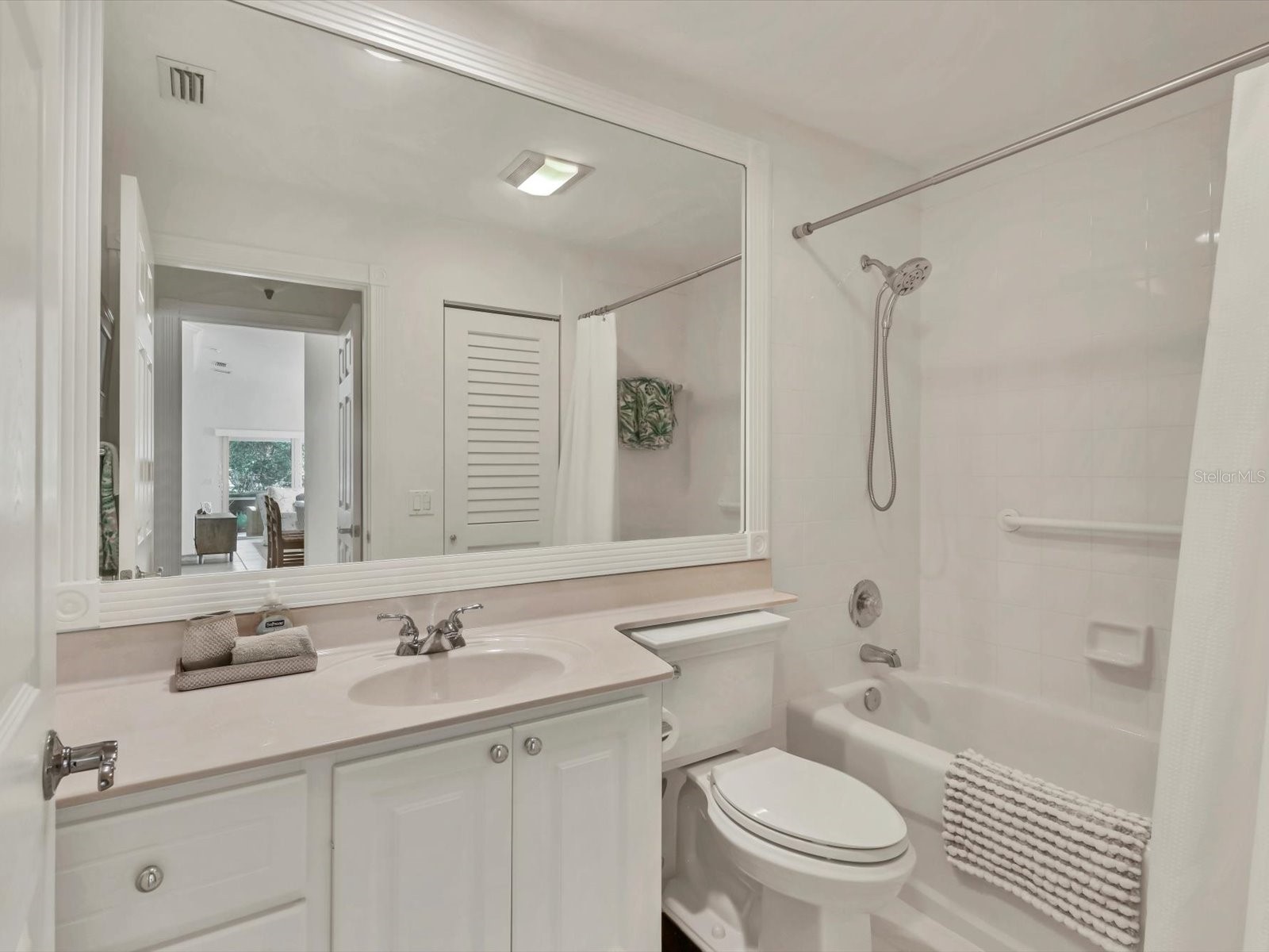 7648 Quinto Drive Sarasota FL 34238 A4678630 image22