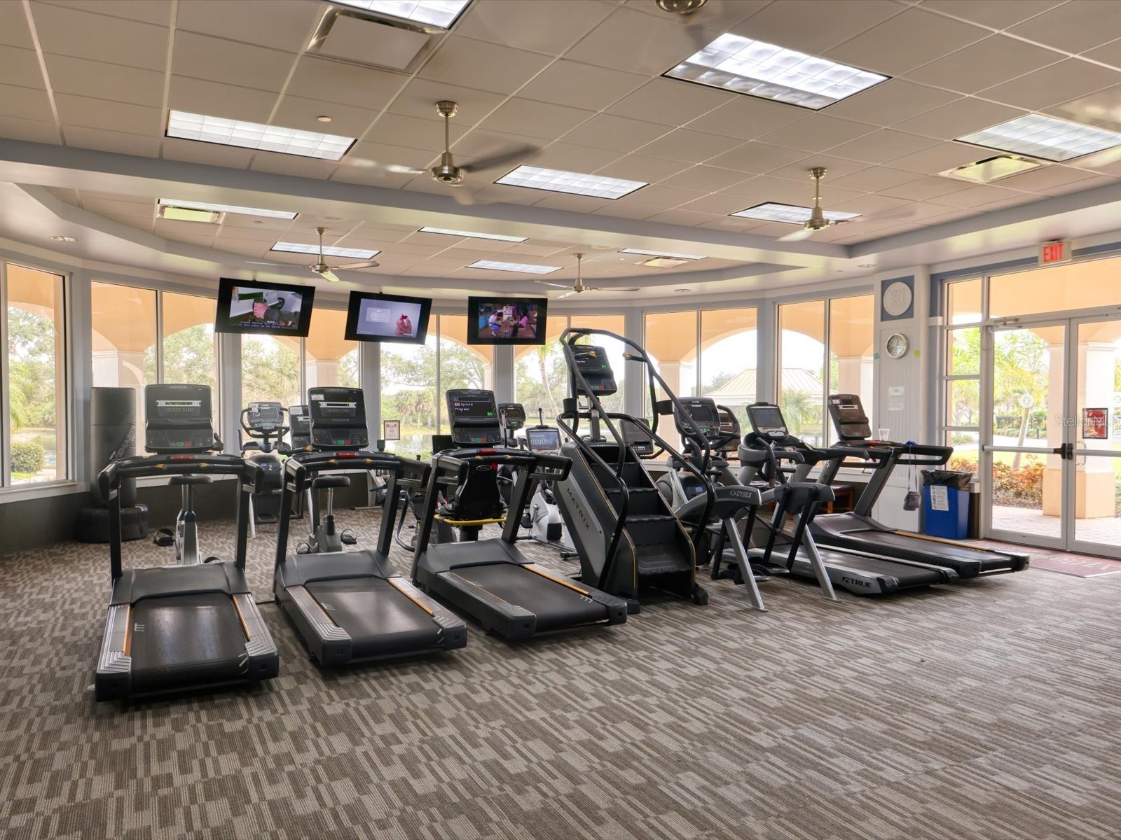 7648 Quinto Drive Sarasota FL 34238 A4678630 image35