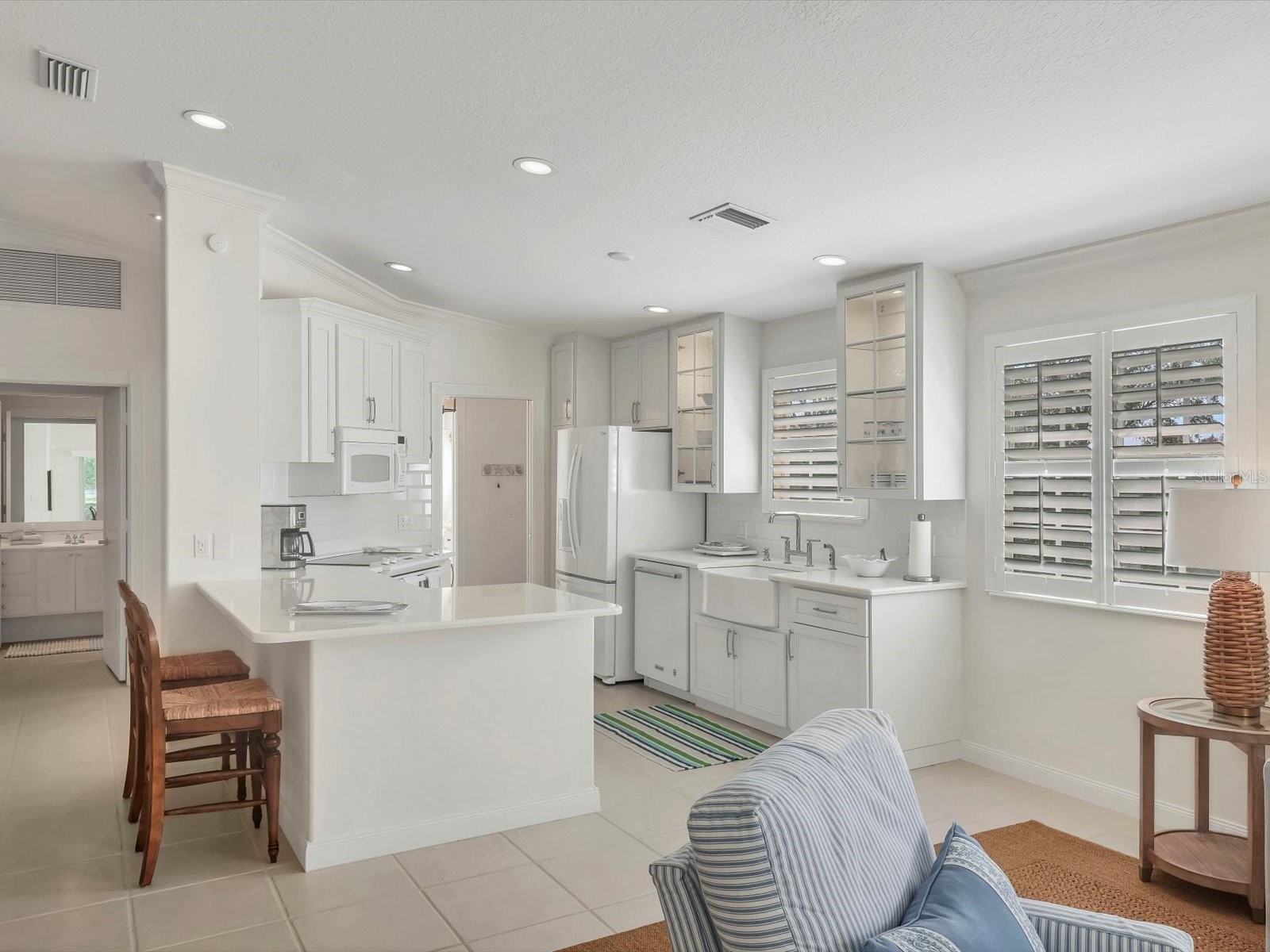 7648 Quinto Drive Sarasota FL 34238 A4678630 image8