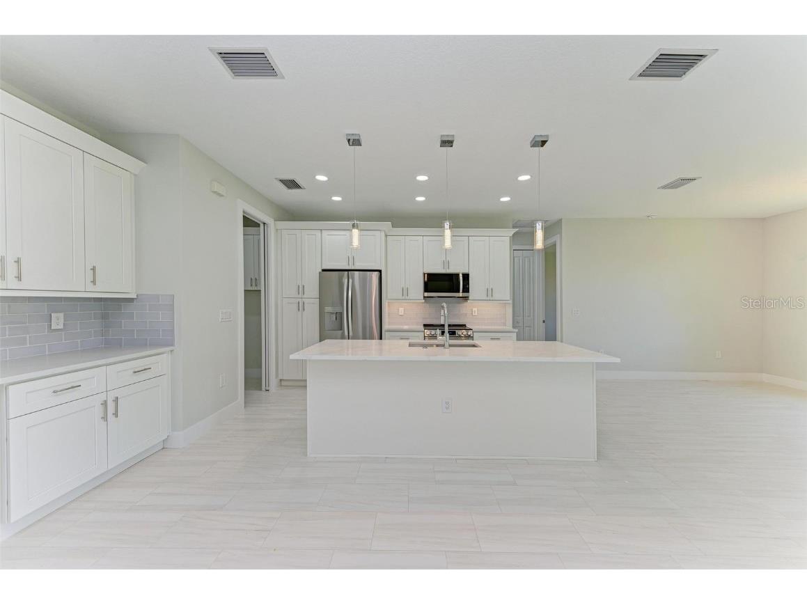 7648 Totem Avenue North Port FL 34291 A4669984 image23