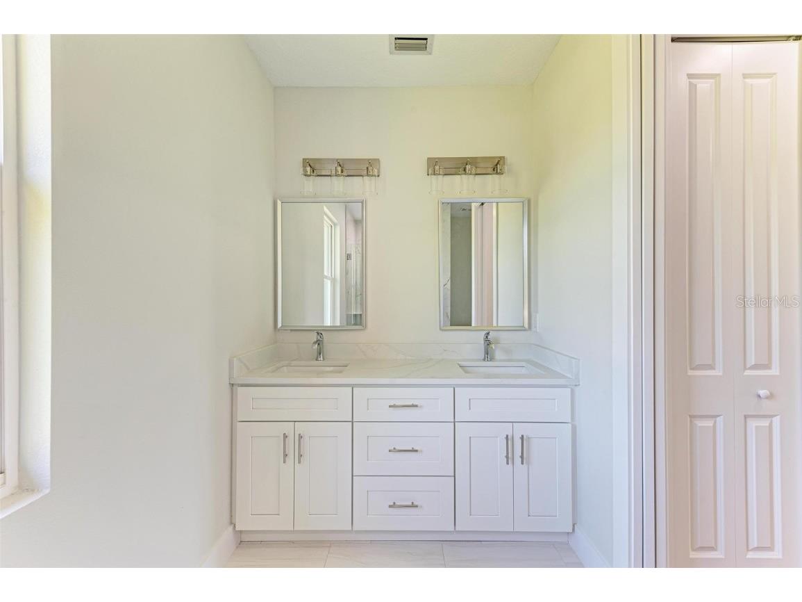 7648 Totem Avenue North Port FL 34291 A4669984 image35