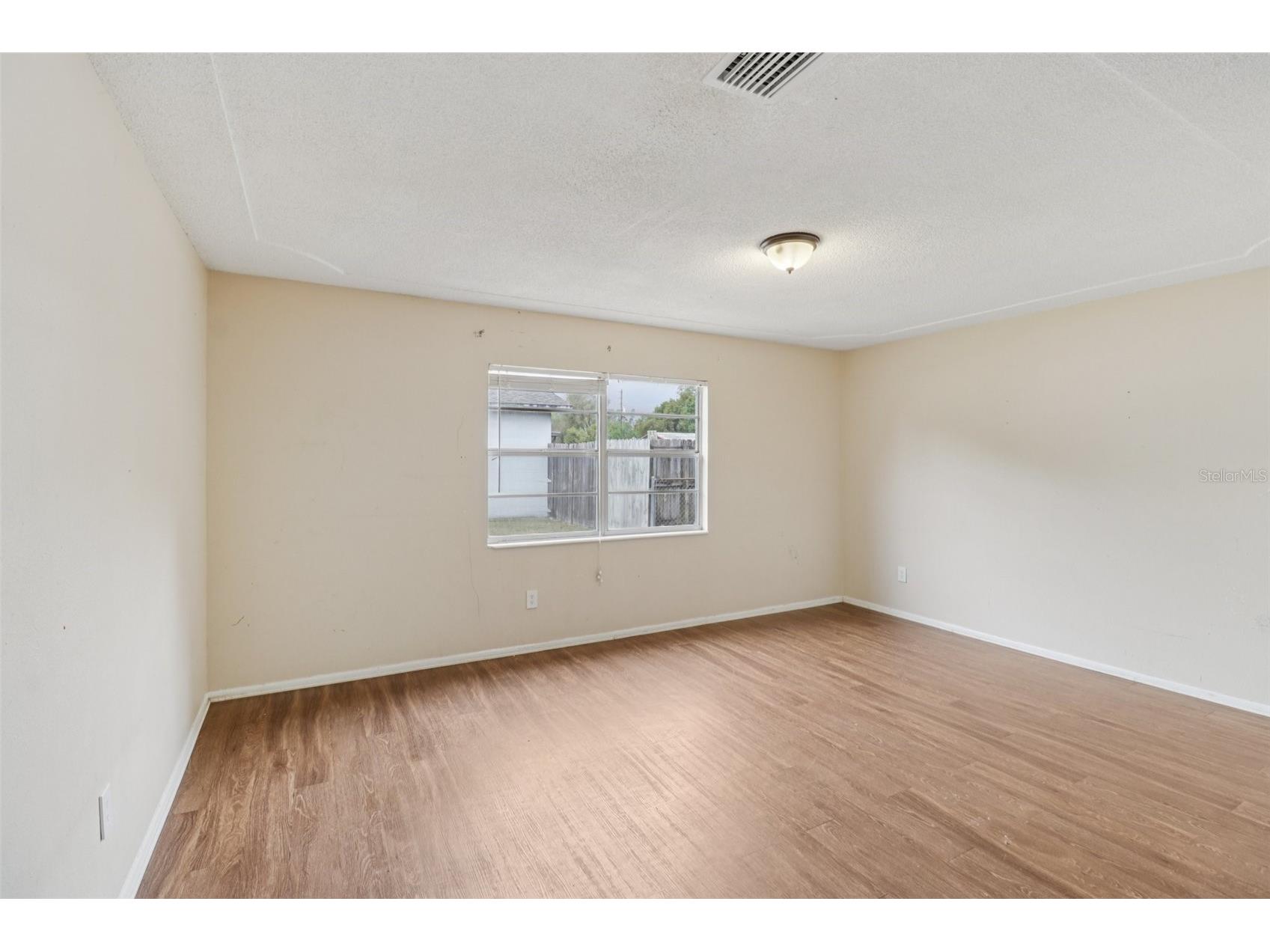 7649 Stratford Boulevard Orlando FL 32807 TB8469375 image7