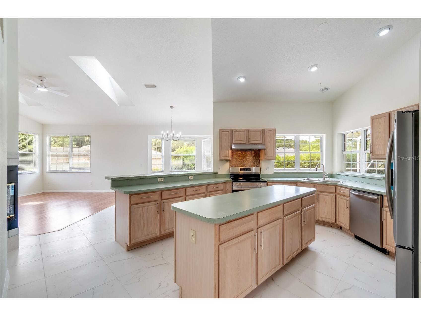 7649 SW 103rd Loop Ocala FL 34476 OM726575 image11