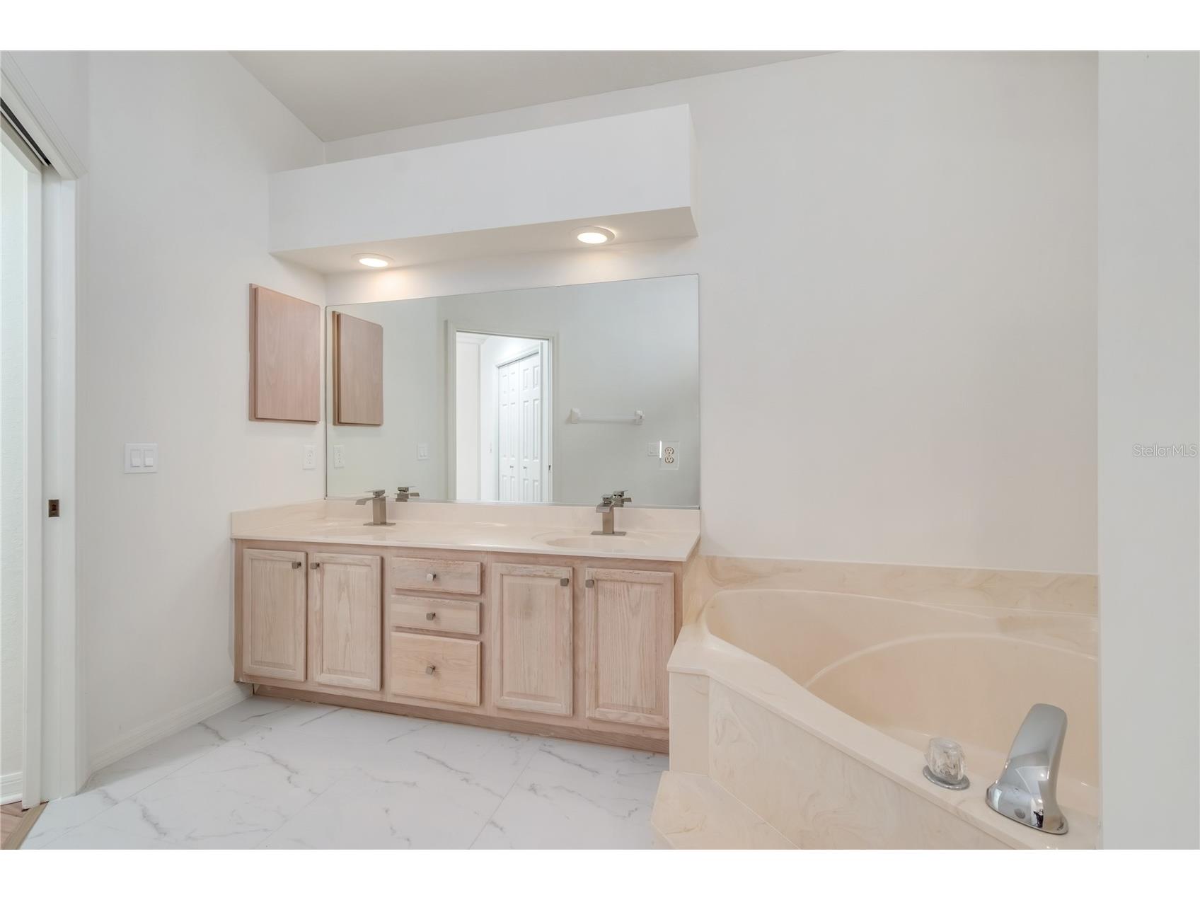 7649 SW 103rd Loop Ocala FL 34476 OM726575 image34