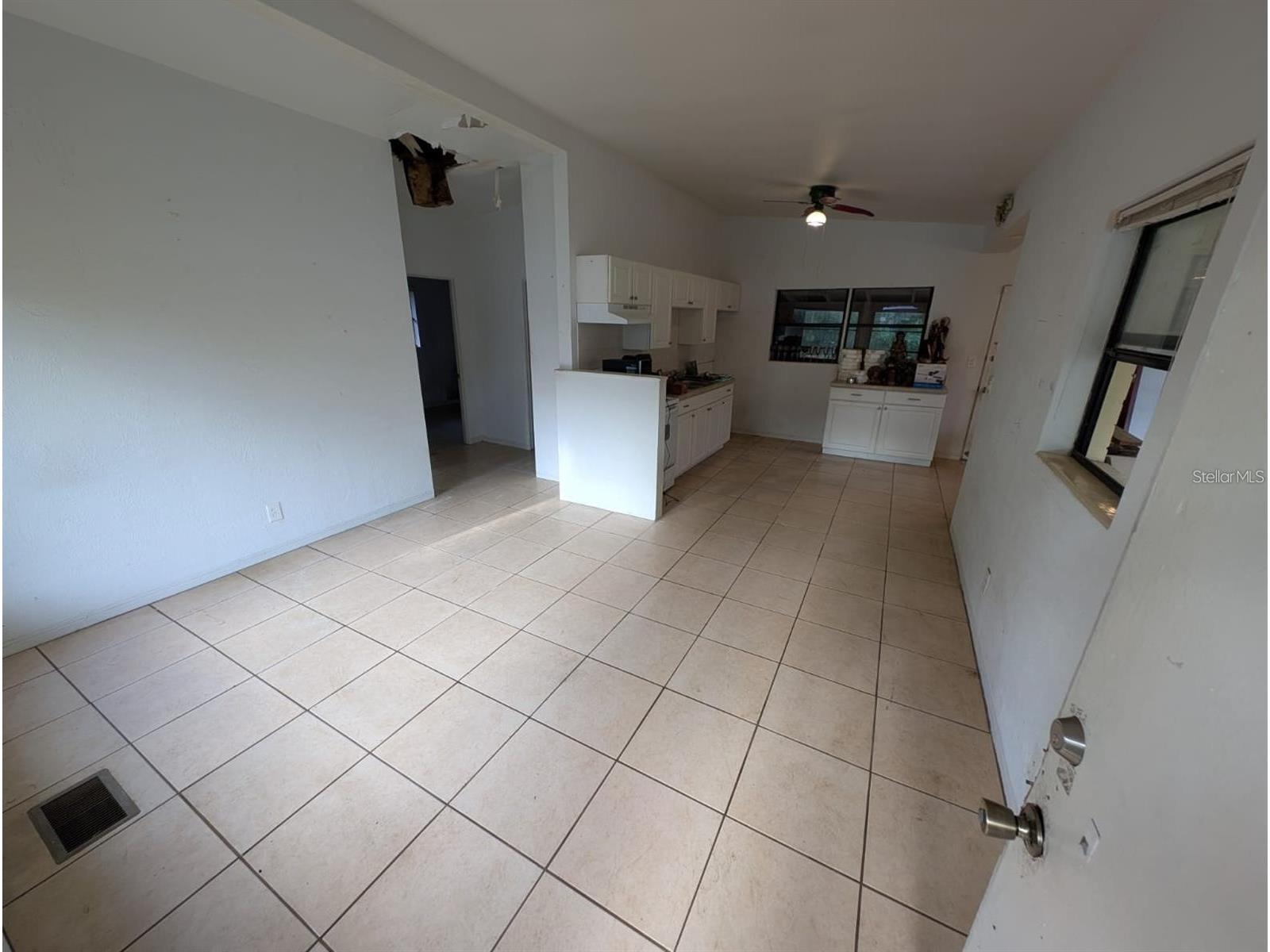 765 Greenway Place Daytona Beach FL 32114 O6404198 image3