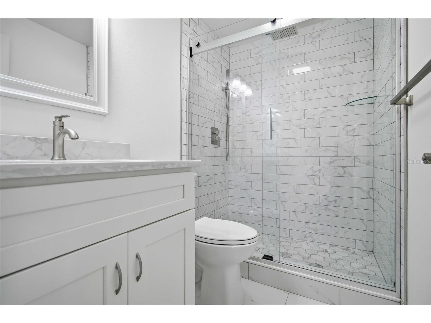 765 John Ringling Boulevard #1CLARI Sarasota FL 34236 A4697791 image13