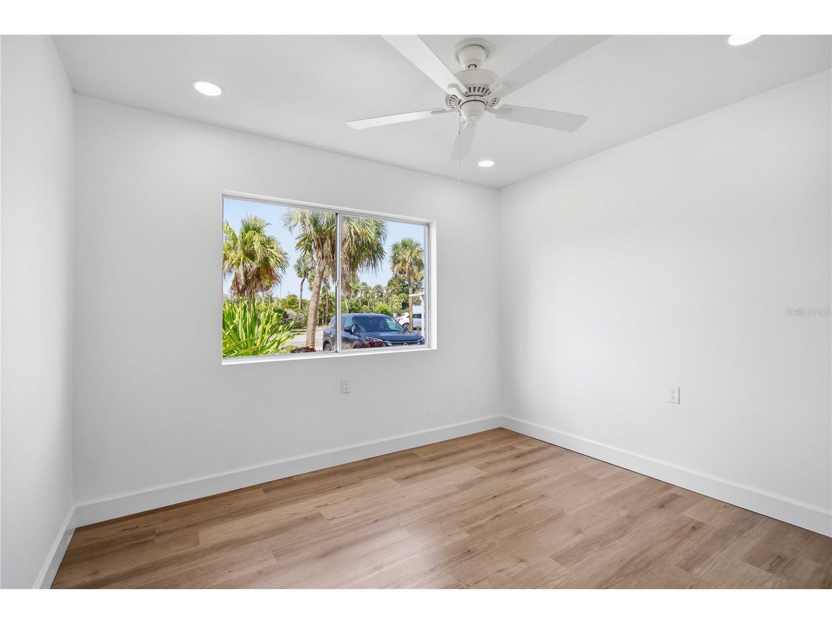 765 John Ringling Boulevard #1CLARI Sarasota FL 34236 A4697791 image14