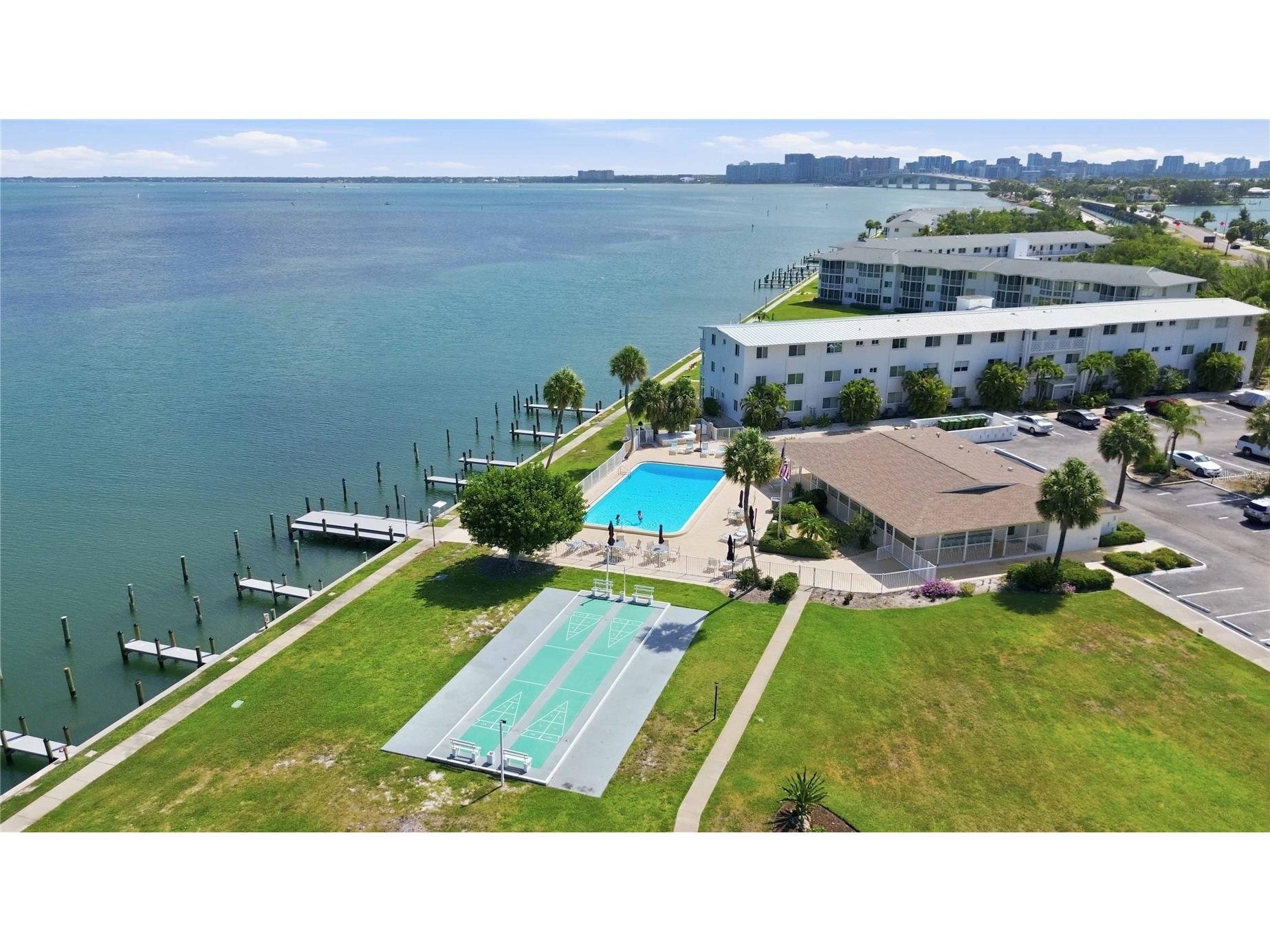 765 John Ringling Boulevard #1CLARI Sarasota FL 34236 A4697791 image2