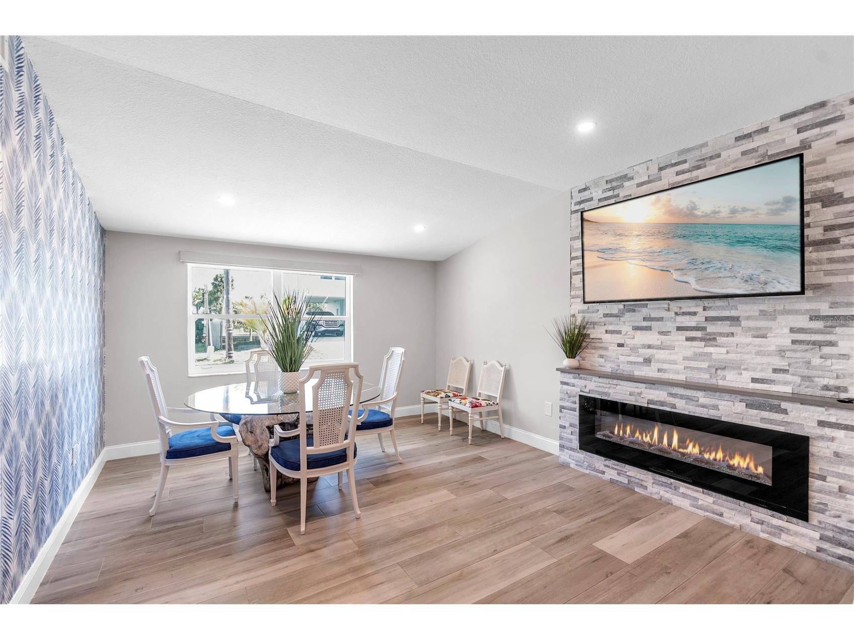 765 Saint Judes Drive N Longboat Key FL 34228 - SARASOTA BAY / GULF OF MEXICO A4683420 image11