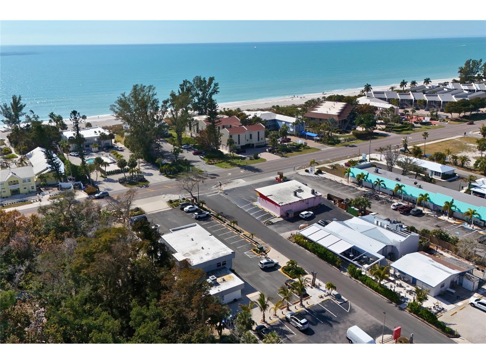 765 Saint Judes Drive N Longboat Key FL 34228 - SARASOTA BAY / GULF OF MEXICO A4683420 image36