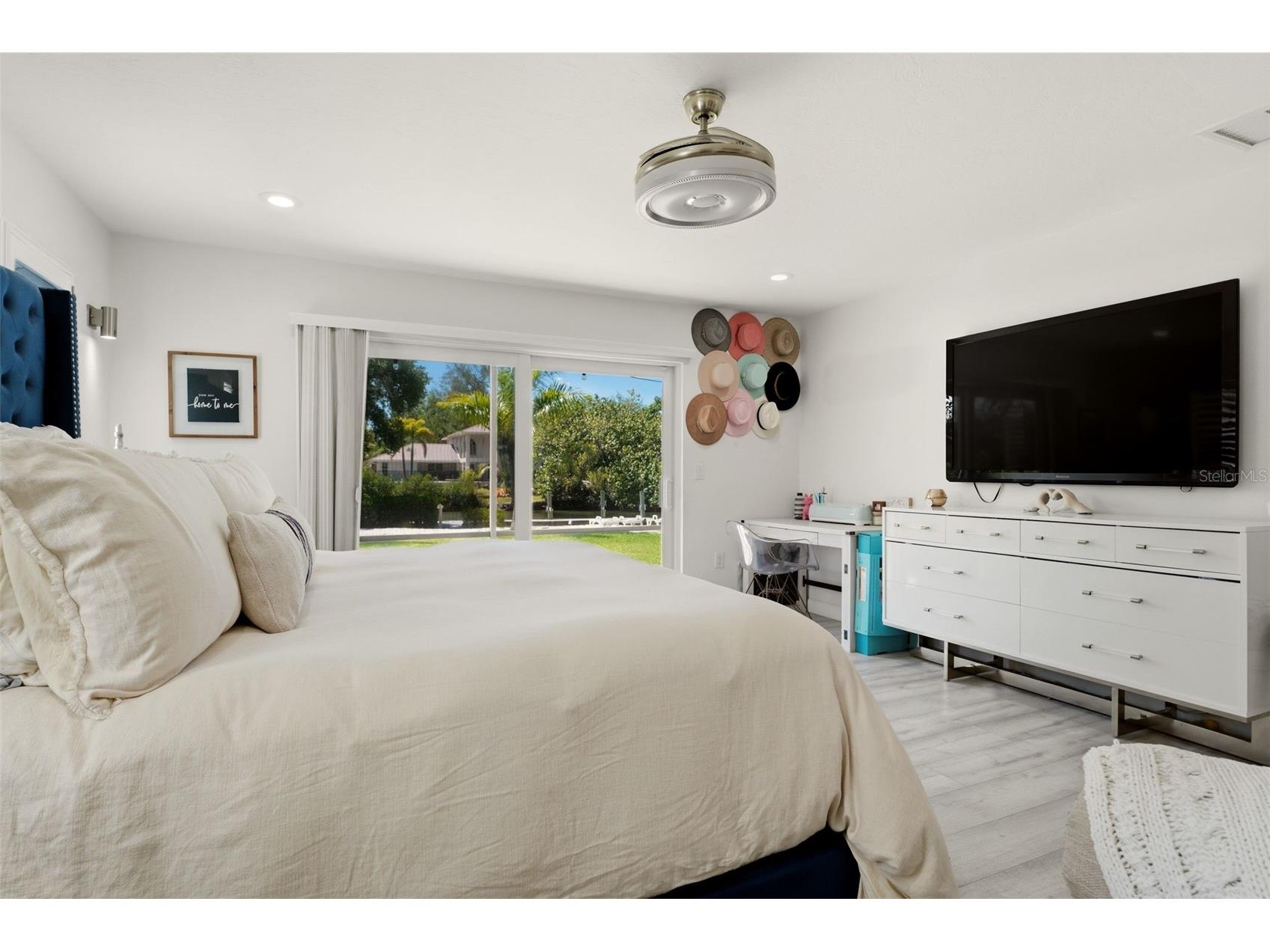 765 Siesta Key Circle Sarasota FL 34242 C7525634 image18