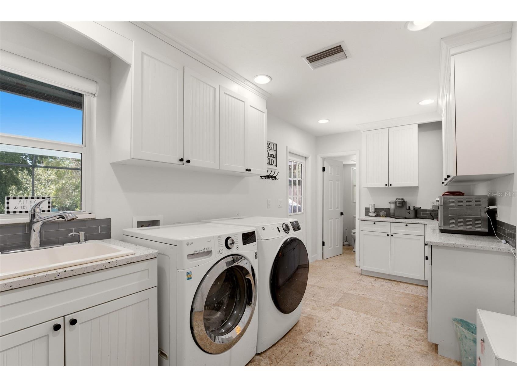 765 Siesta Key Circle Sarasota FL 34242 C7525634 image46