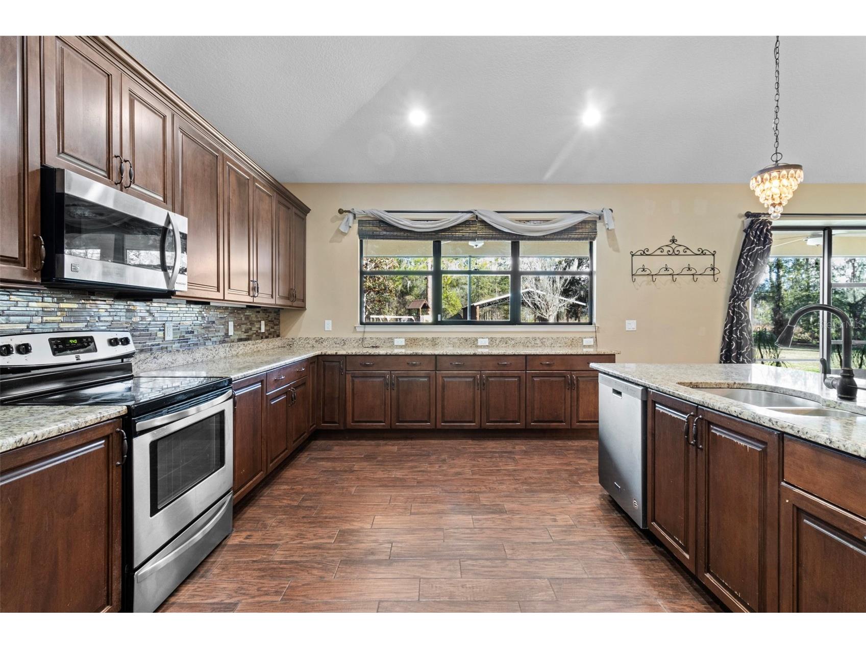765 Sloans Ridge Road Groveland FL 34736 TB8467162 image17