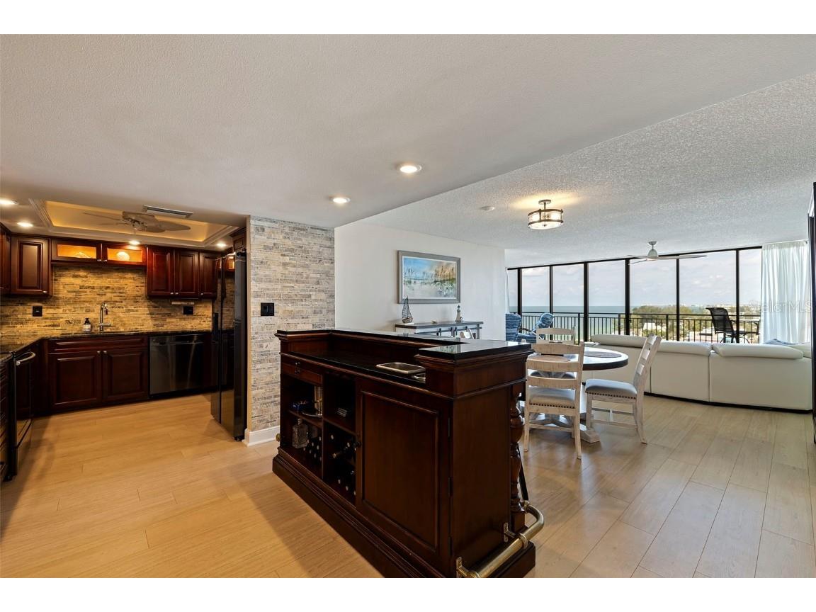 7650 Bayshore Drive #1005 Treasure Island FL 33706 TB8300931 image18