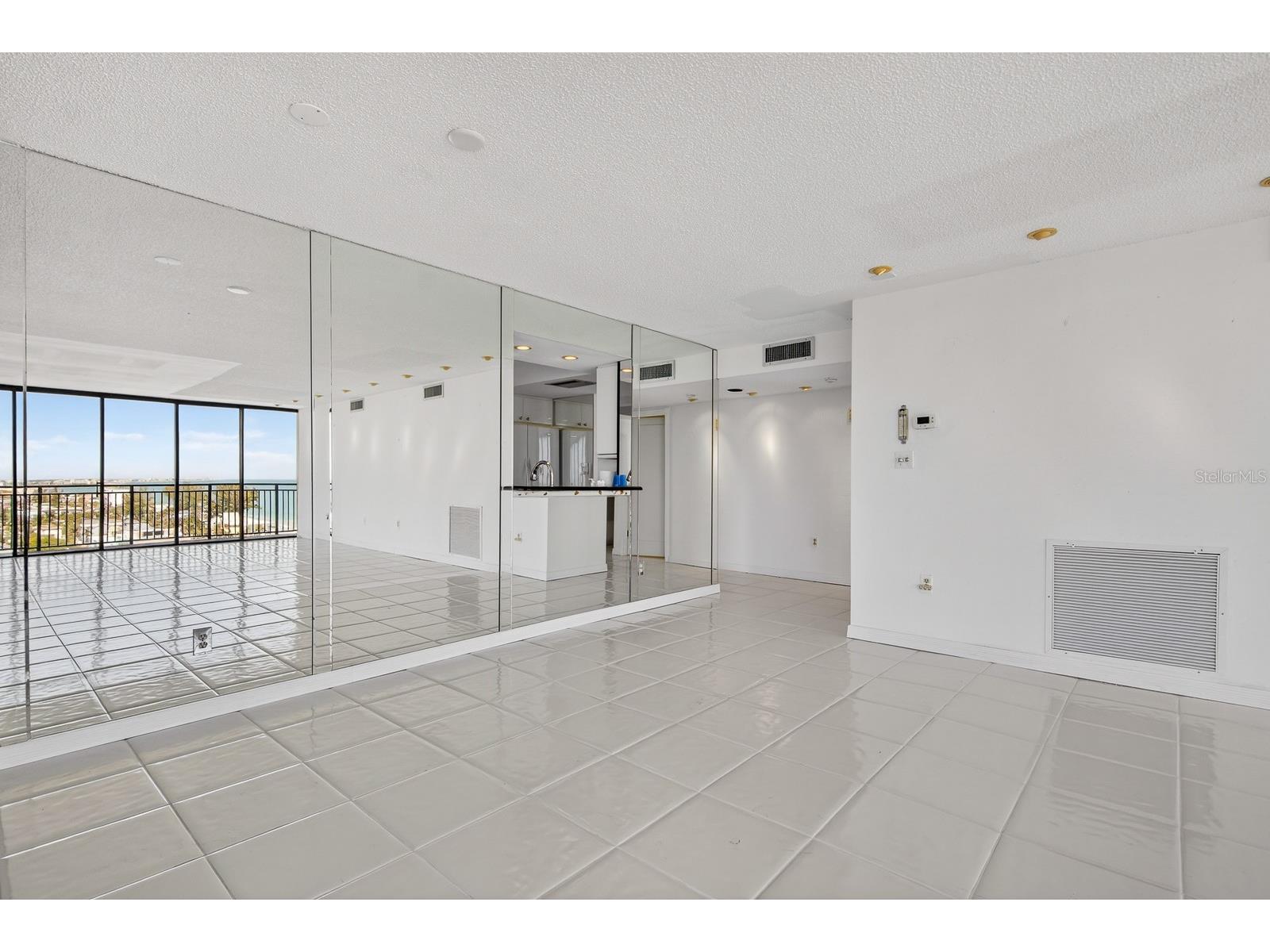 7650 Bayshore Drive #1105 Treasure Island FL 33706 - GULF OF MEXICO TB8465035 image19