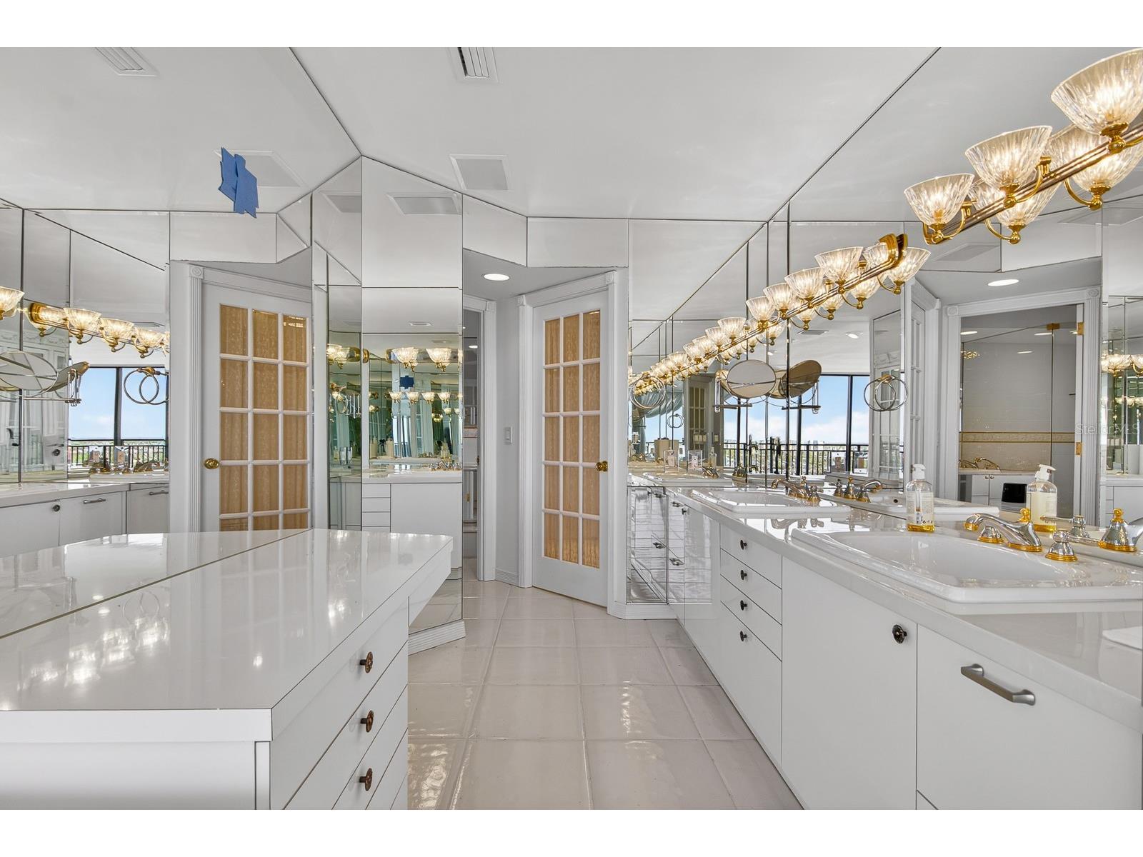 7650 Bayshore Drive #1105 Treasure Island FL 33706 - GULF OF MEXICO TB8465035 image24