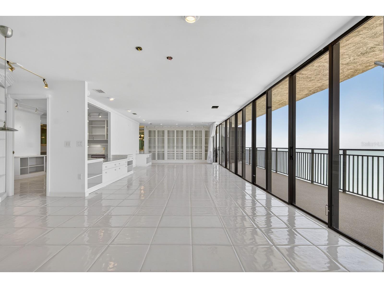 7650 Bayshore Drive #1105 Treasure Island FL 33706 - GULF OF MEXICO TB8465035 image8