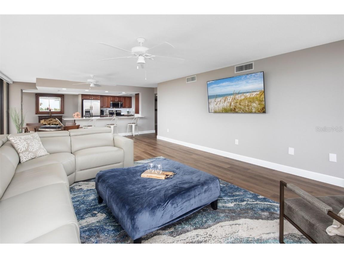 7650 Bayshore Drive #606 Treasure Island FL 33706 TB8417196 image13