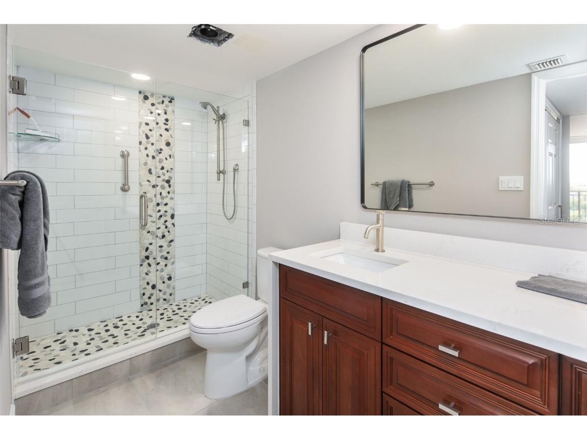 7650 Bayshore Drive #606 Treasure Island FL 33706 TB8417196 image19