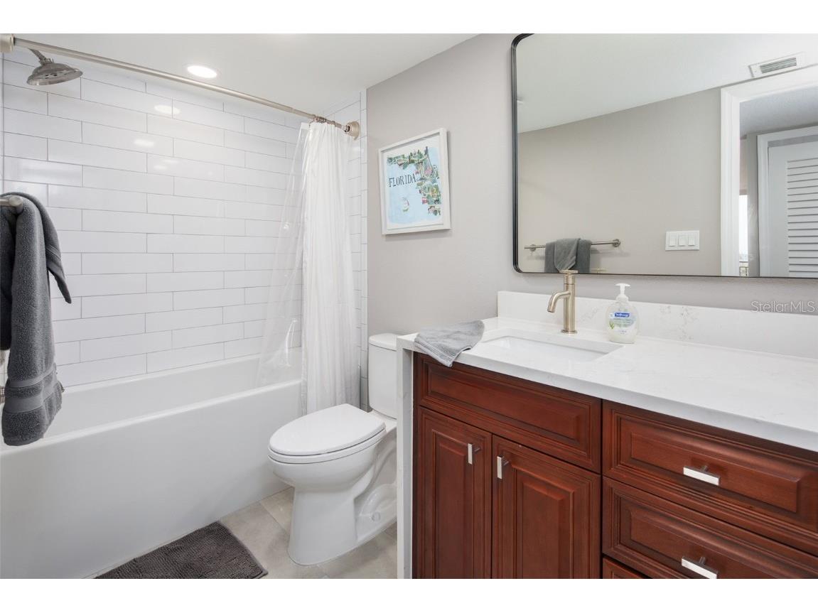 7650 Bayshore Drive #606 Treasure Island FL 33706 TB8417196 image23