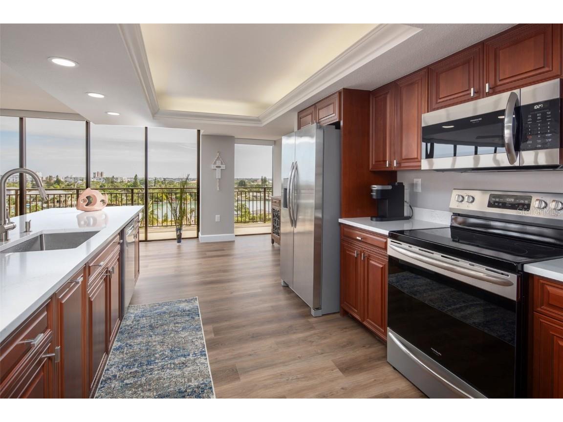 7650 Bayshore Drive #606 Treasure Island FL 33706 TB8417196 image6