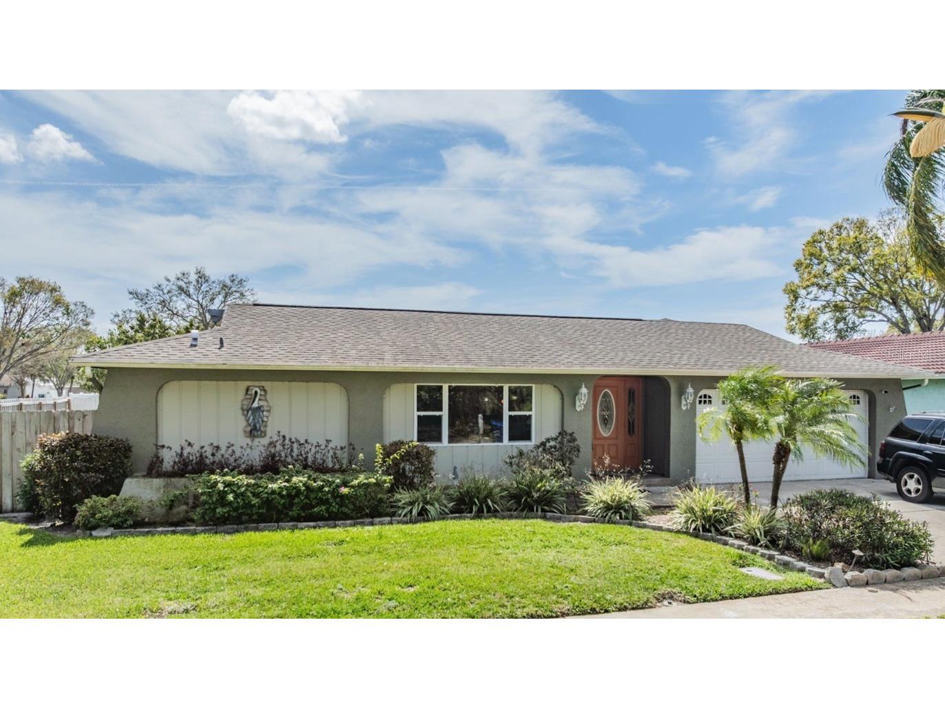 7650 Dover Court Saint Petersburg FL 33709 TB8358831 image1